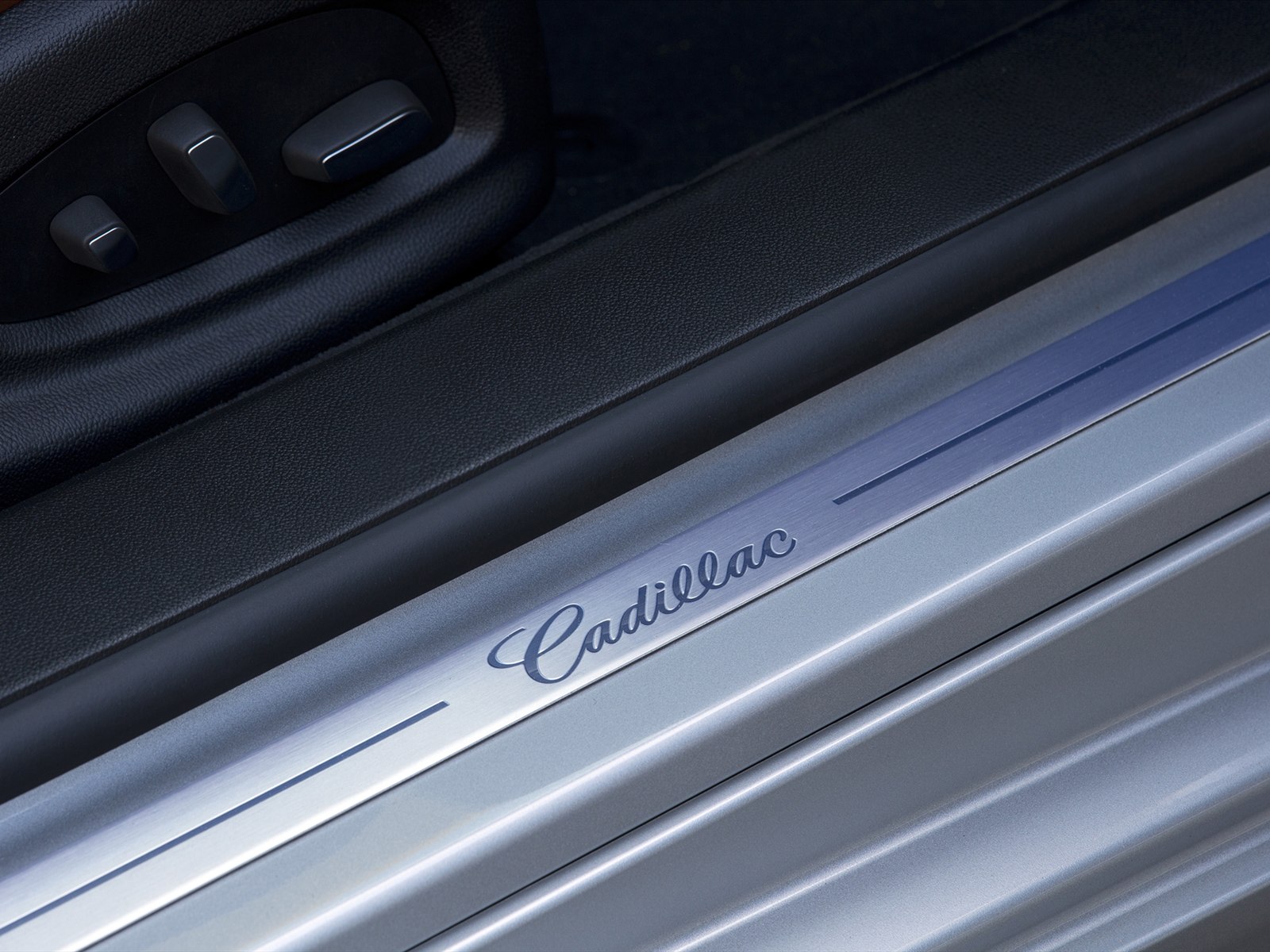Cadillac ELR 2014