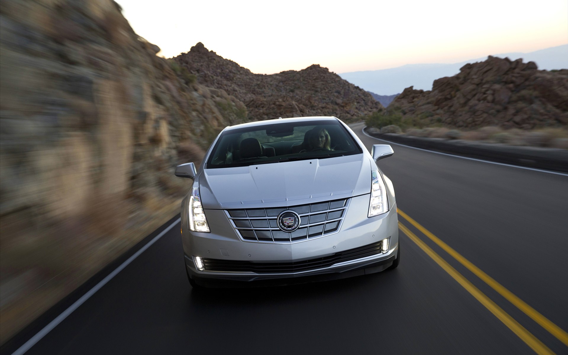 Cadillac ELR 2014