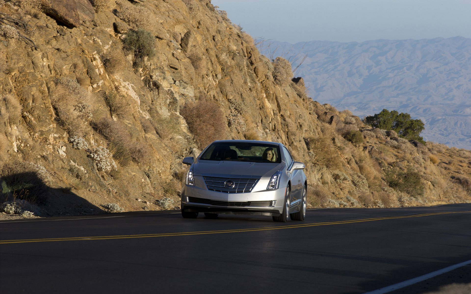 Cadillac ELR 2014