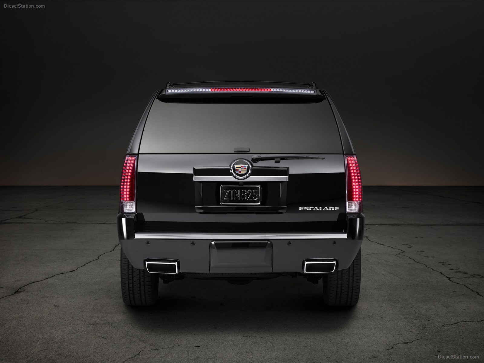 Cadillac Escalade Premium 2013