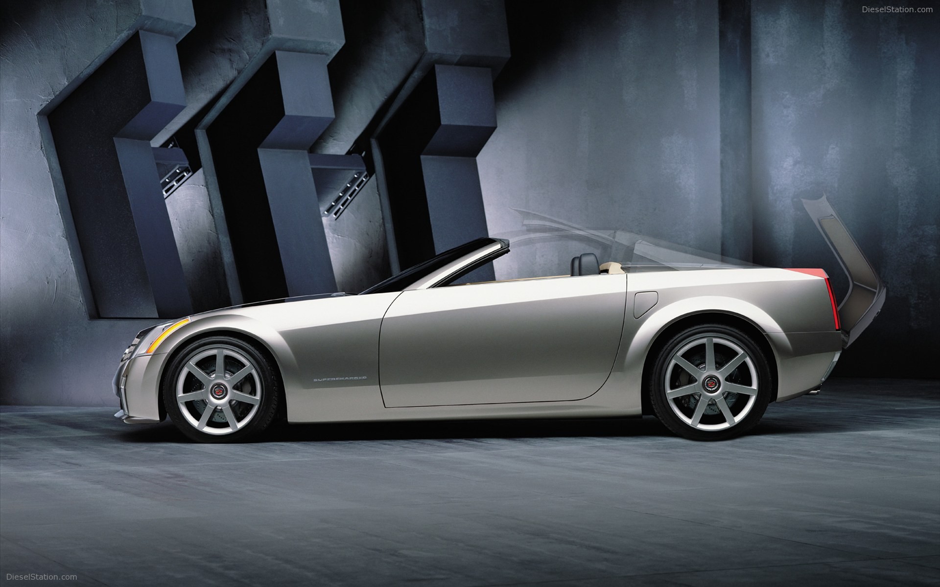 Cadillac Evoq Concept 1999