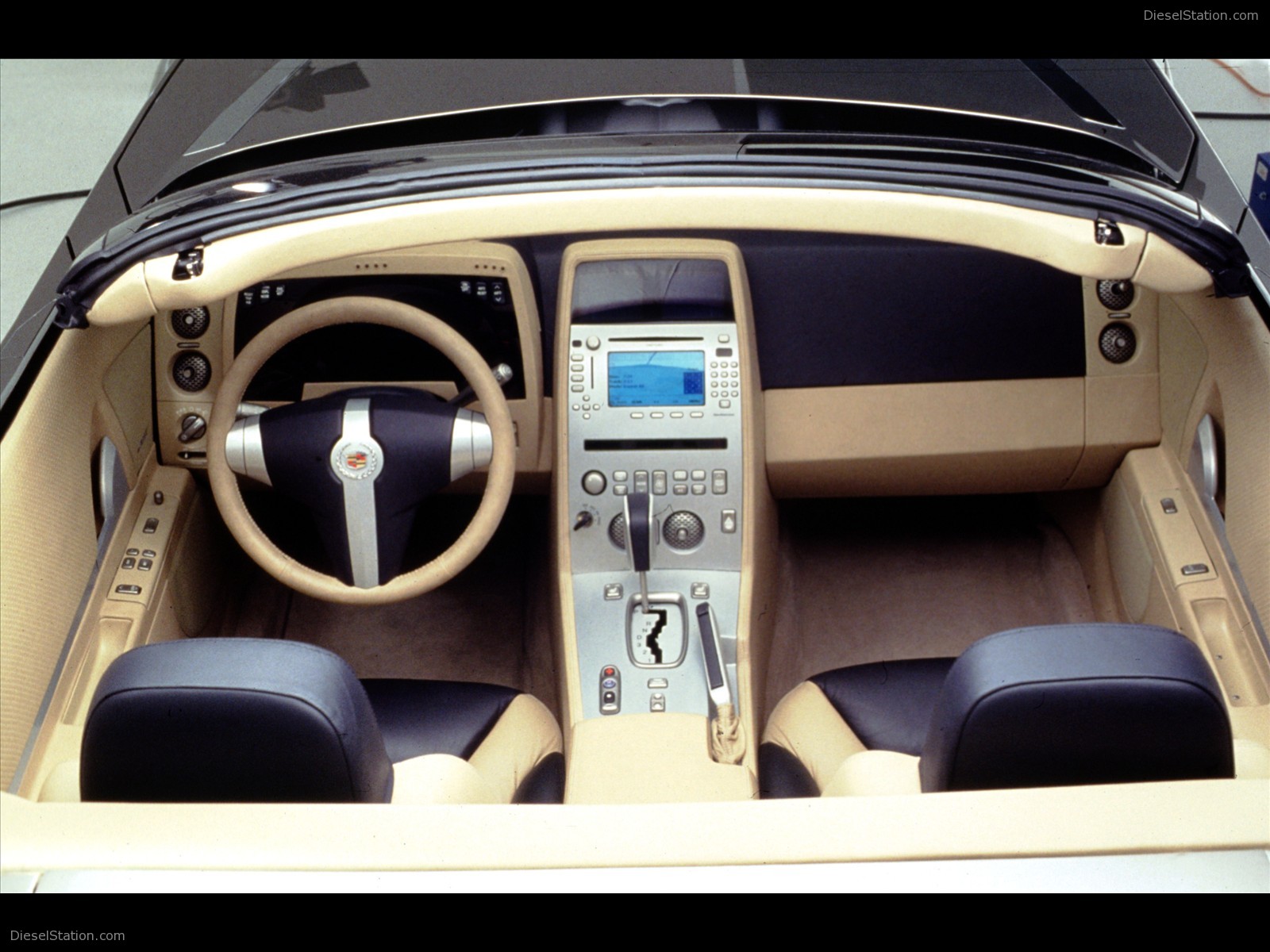 Cadillac Evoq Concept