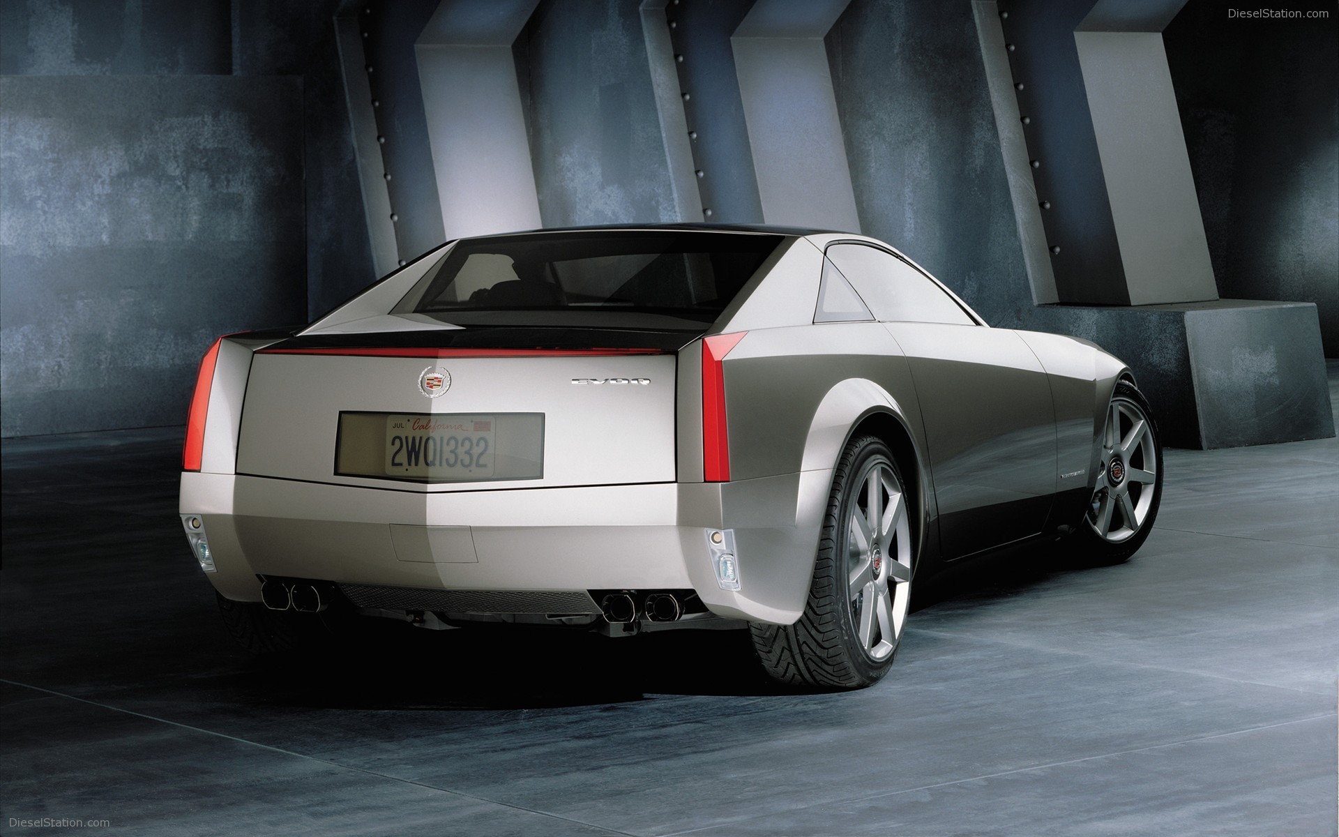 Cadillac Evoq Concept