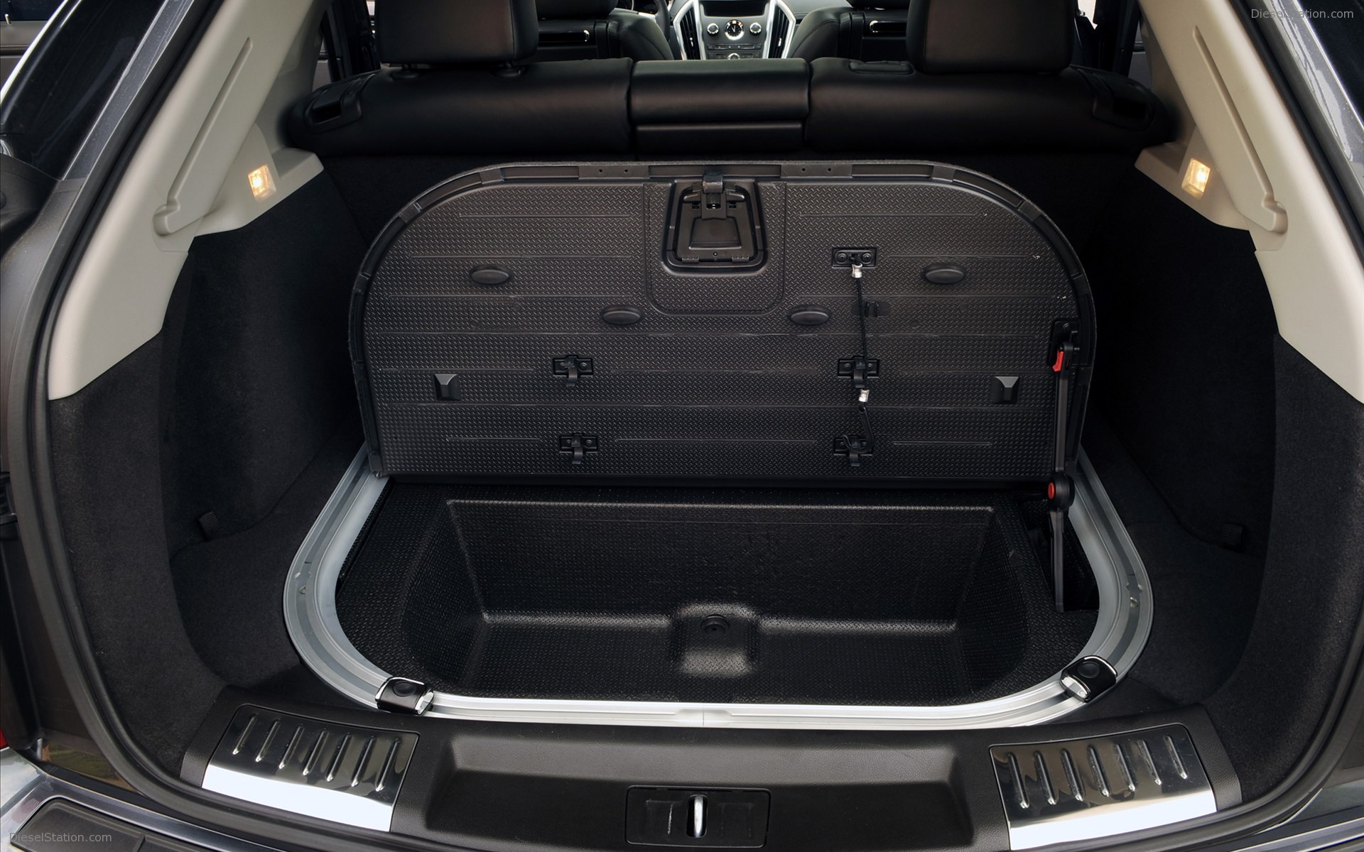 Cadillac SRX 2011