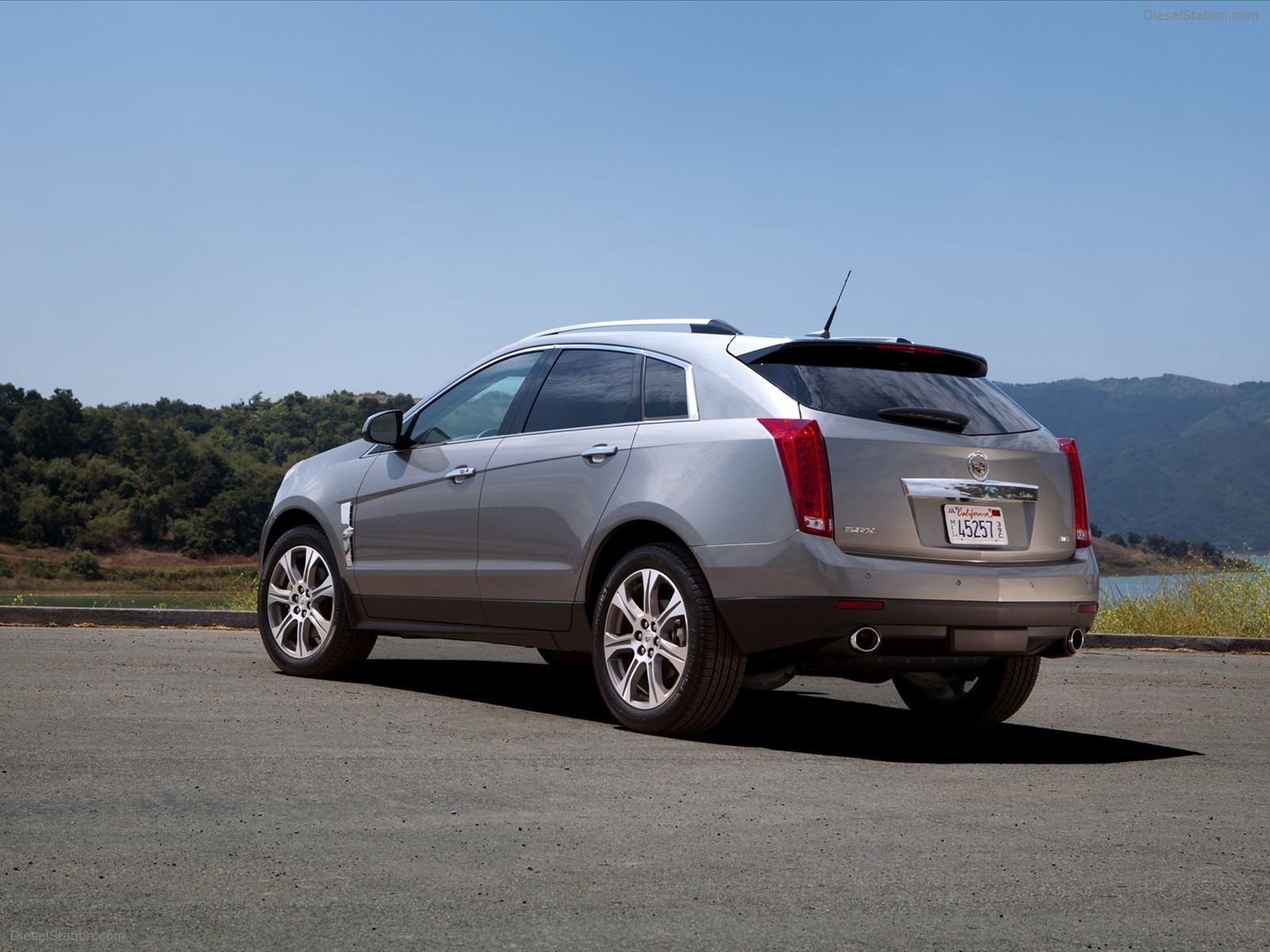 Cadillac SRX 2012