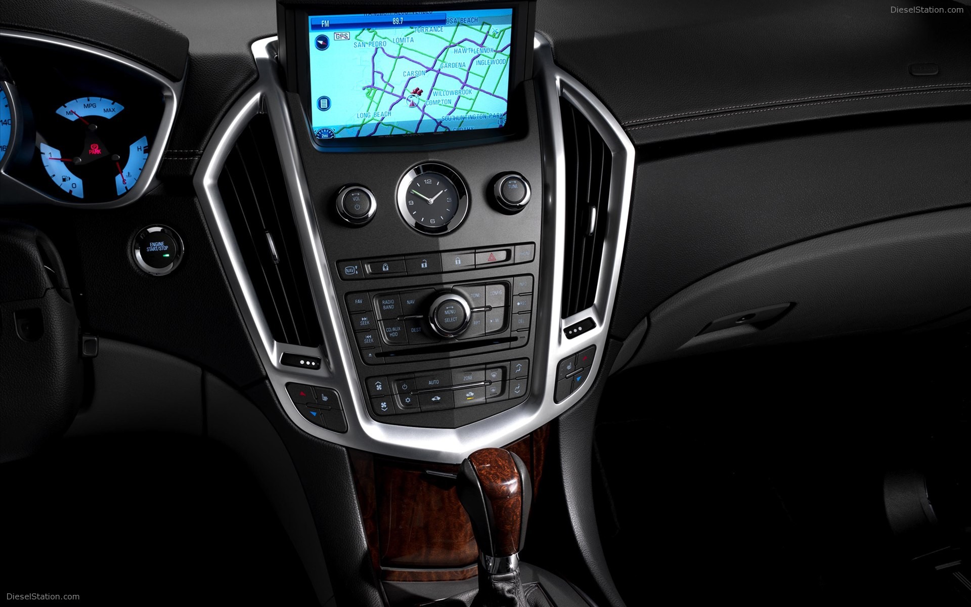 Cadillac SRX 2012