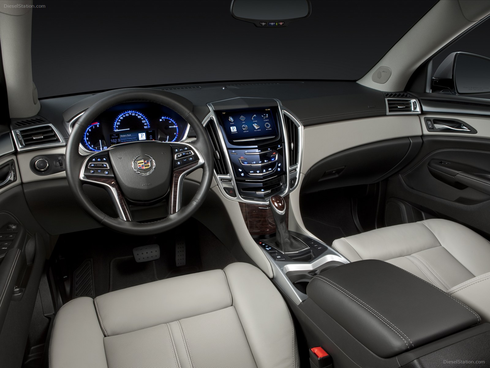 Cadillac SRX 2013