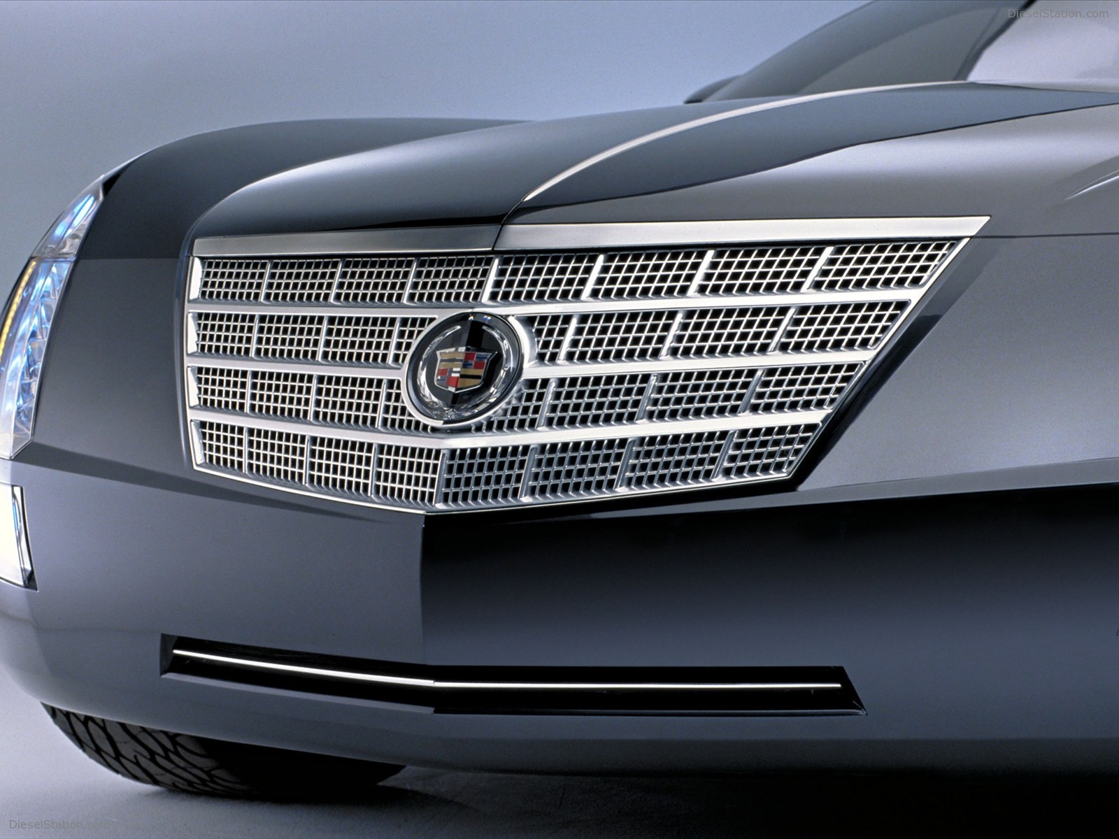 Cadillac Sixteen 2003