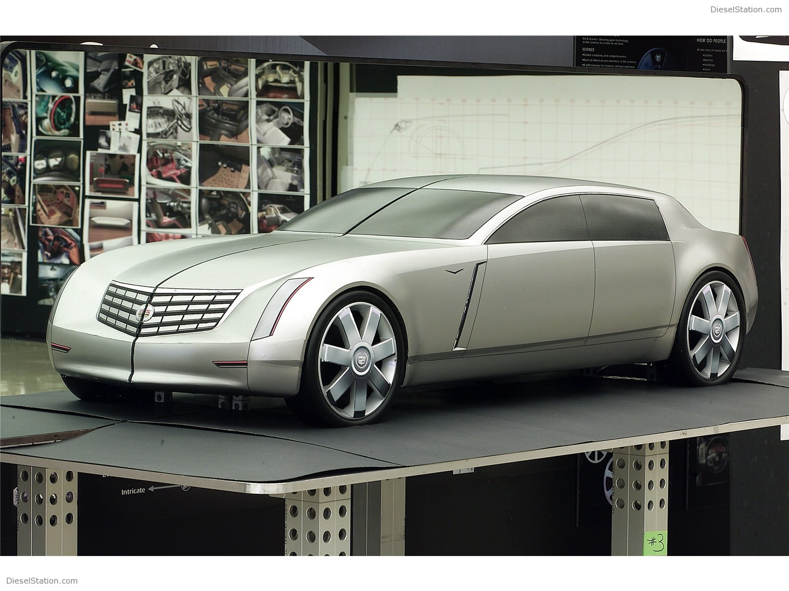 Cadillac Sixteen 2003