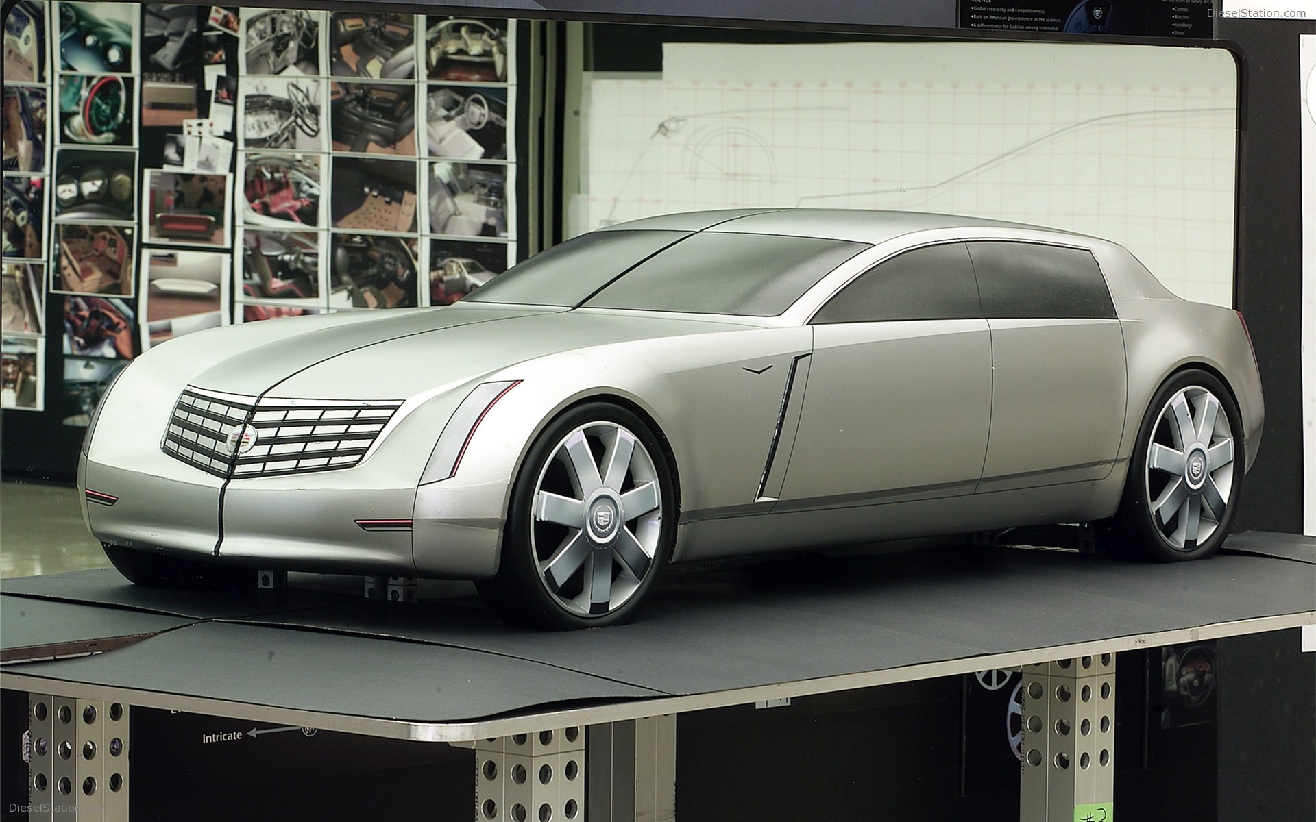 Cadillac Sixteen 2003