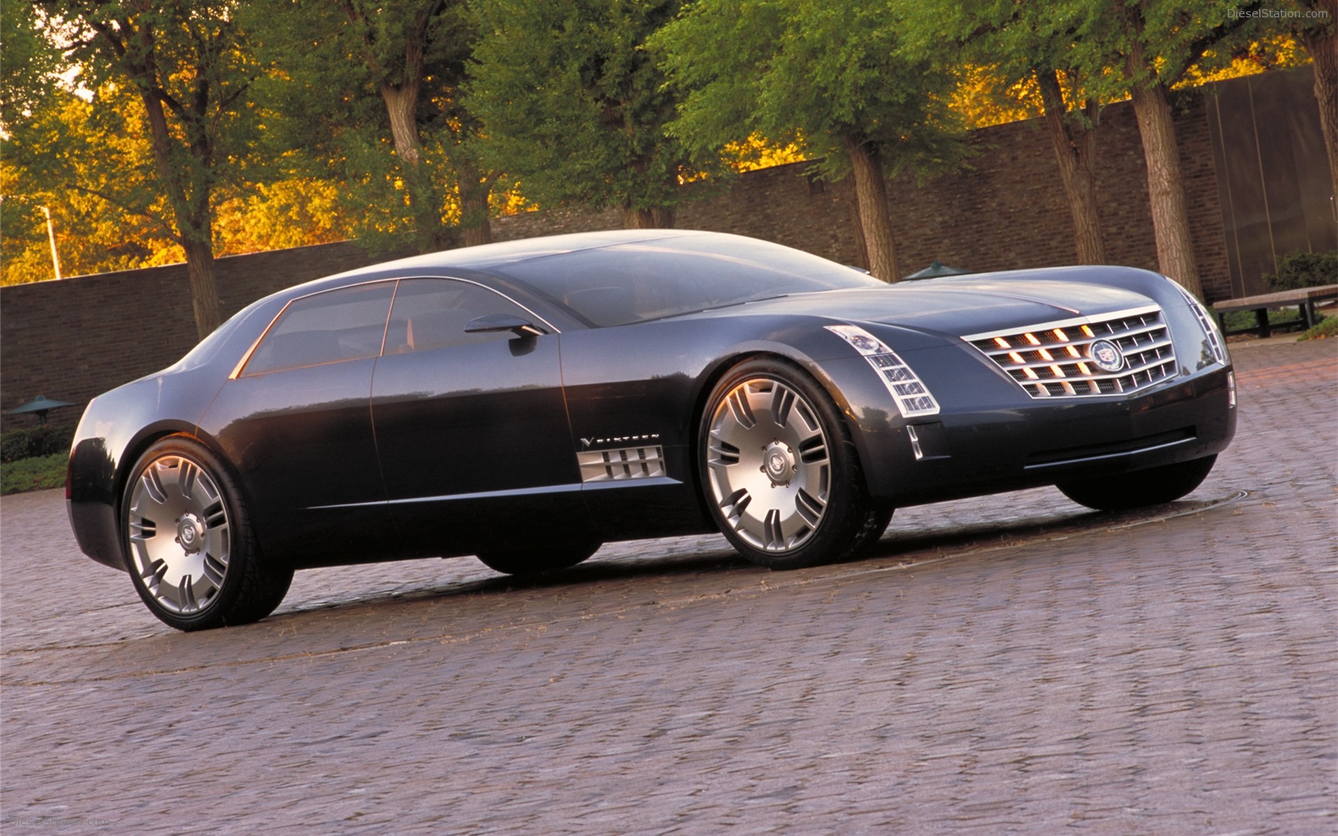 Cadillac Sixteen 2003