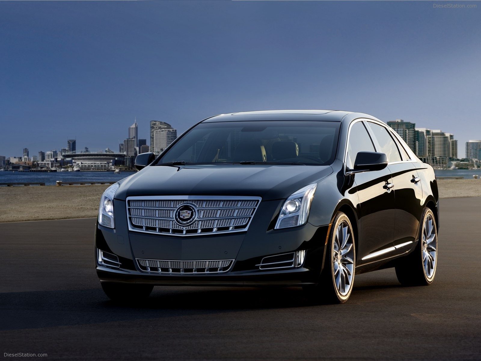 Cadillac XTS 2013