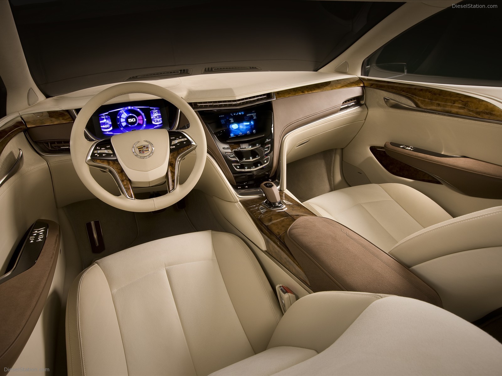 Cadillac XTS Platinum Concept