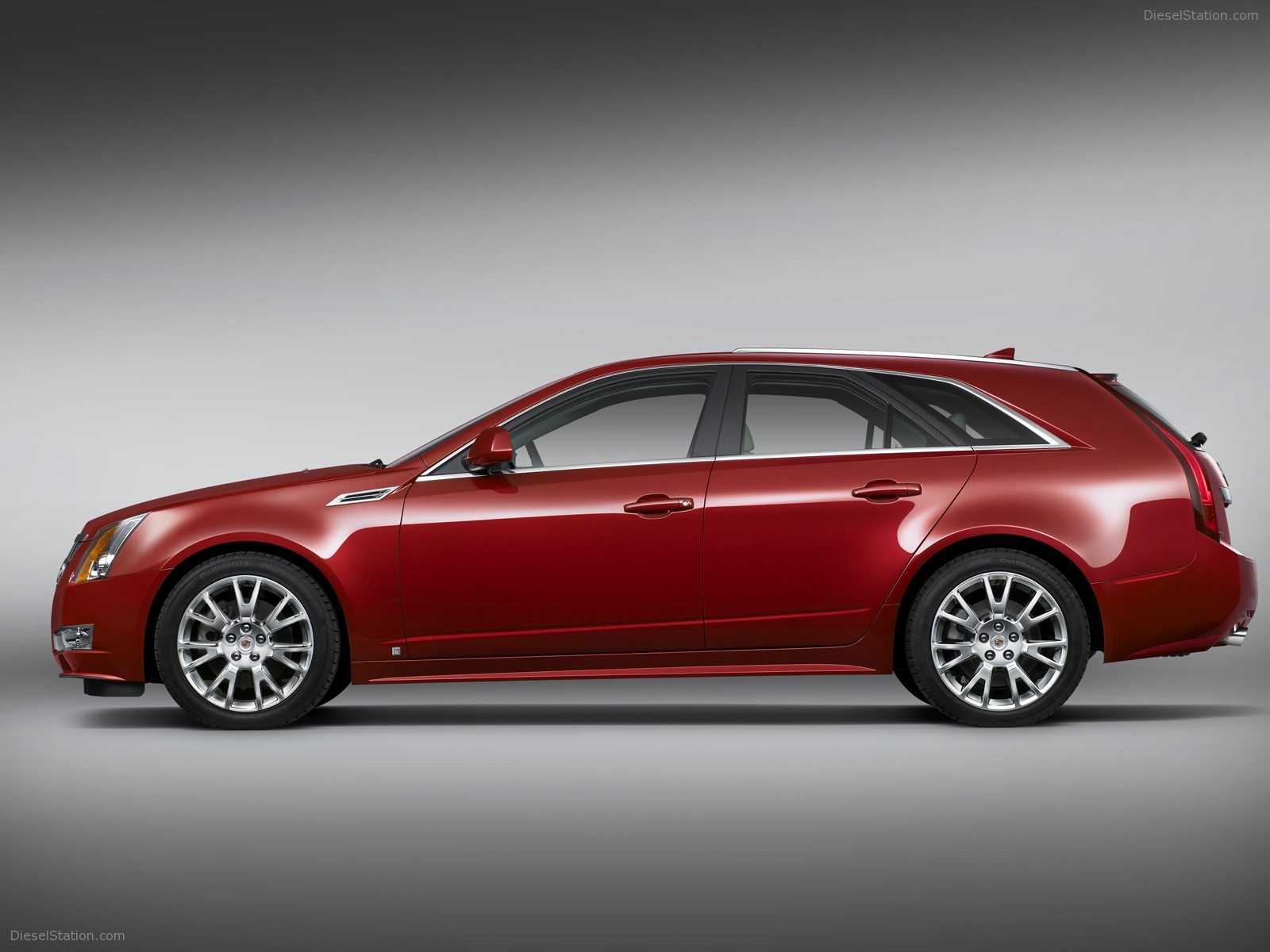 Cadillac CTS Sport Wagon 2010