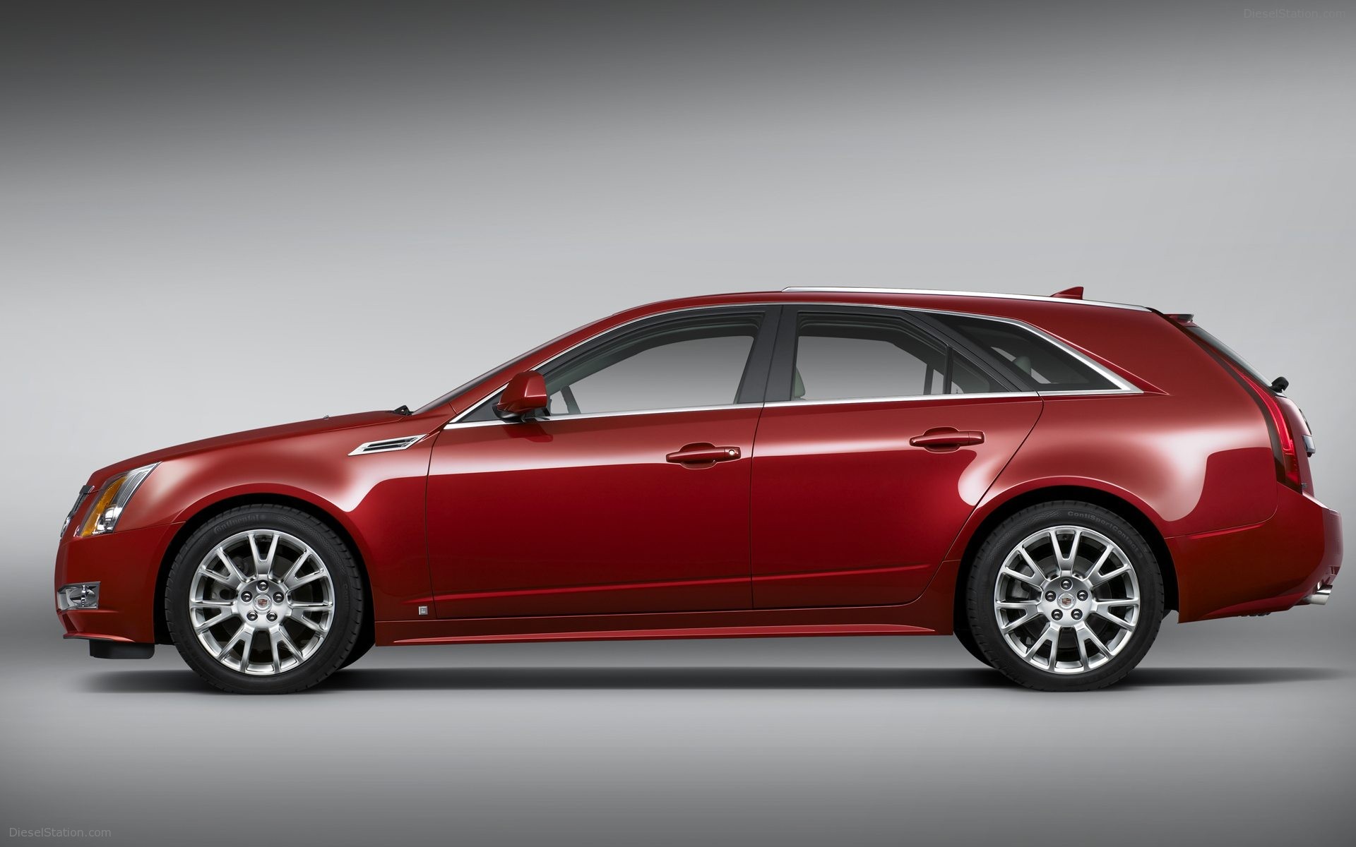 Cadillac CTS Sport Wagon 2010
