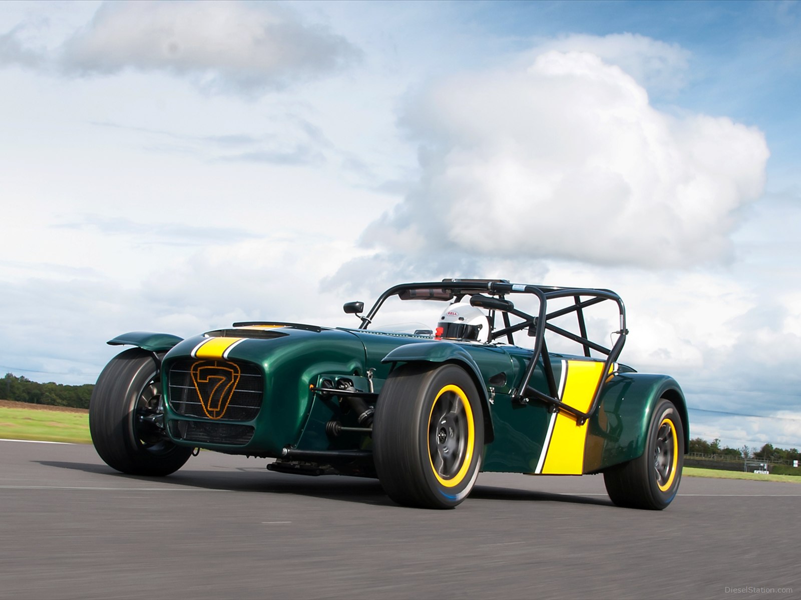 Caterham R600 Superlight 2013