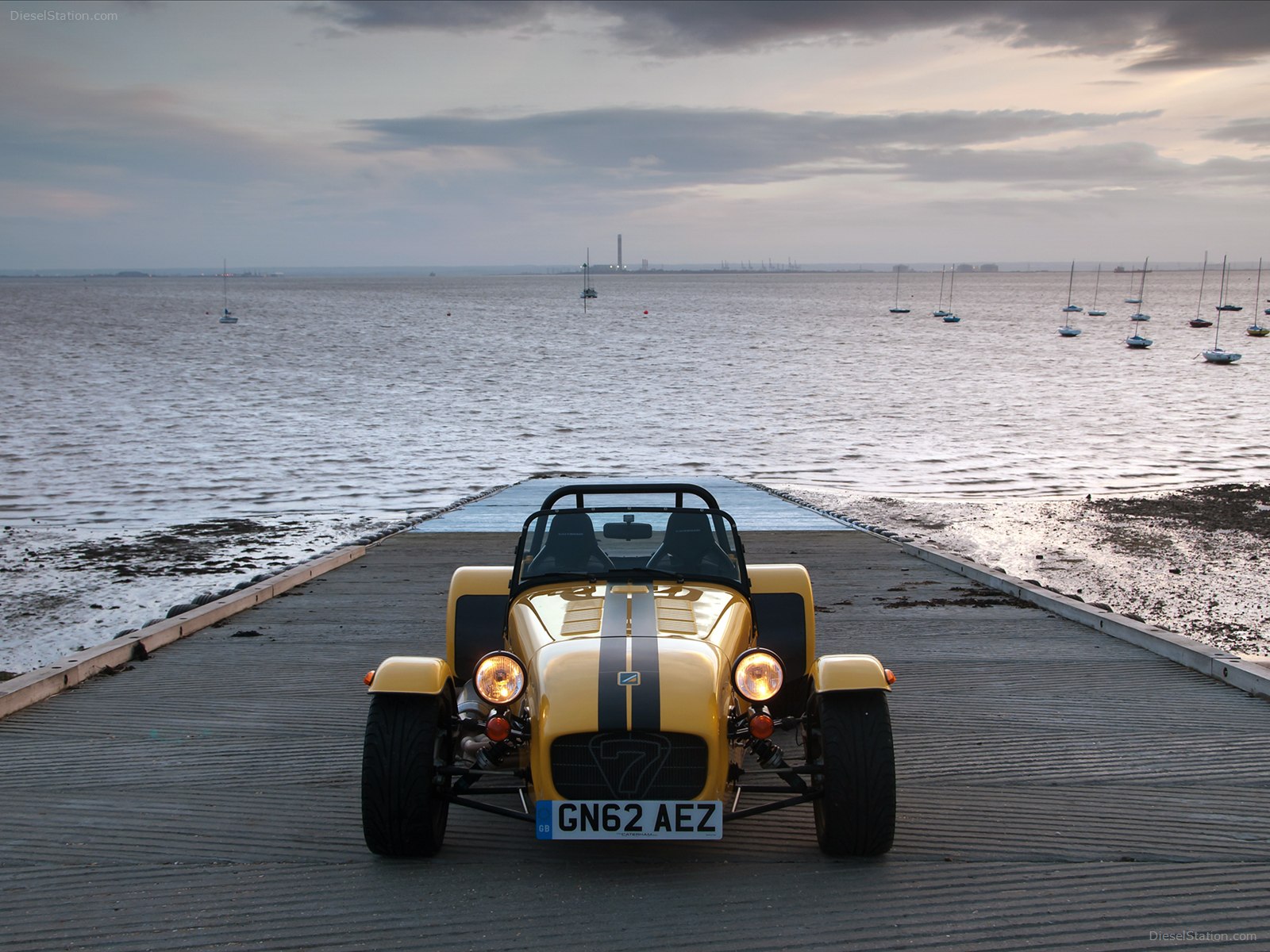 Caterham Supersport R 2013