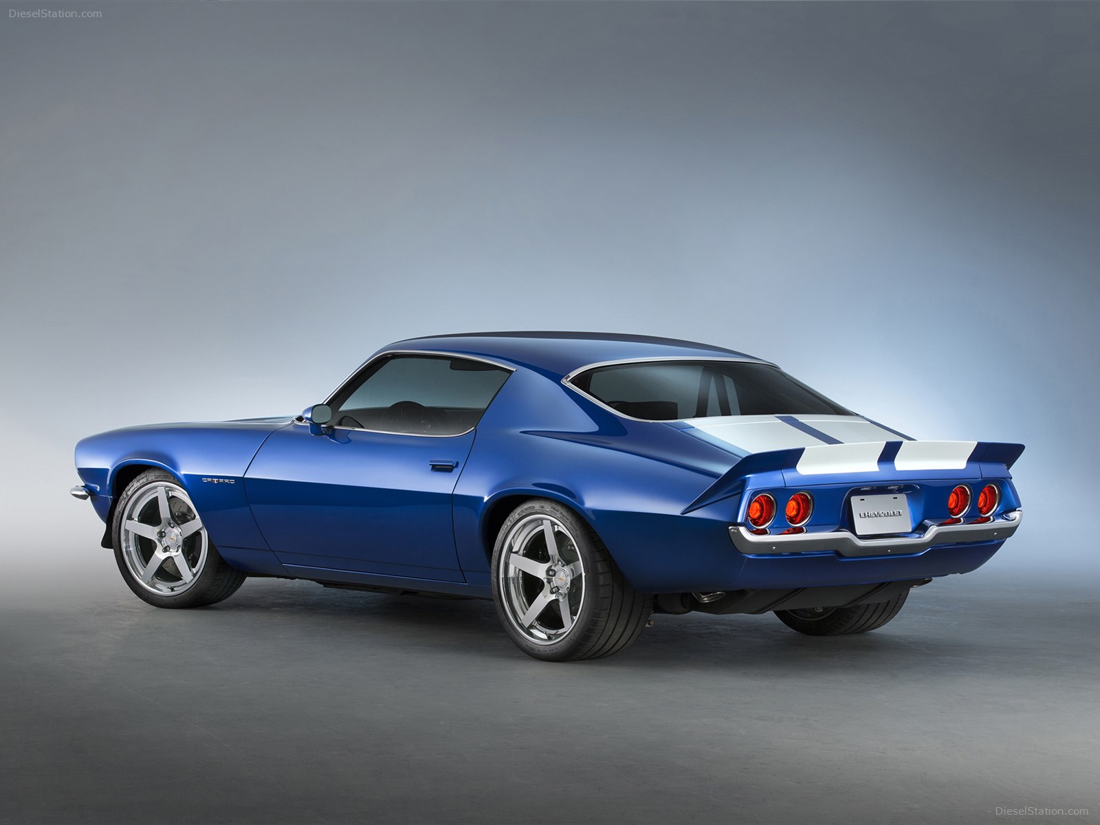 Chevrolet 1970 Camaro RS with Supercharged LT4 Concept 2015