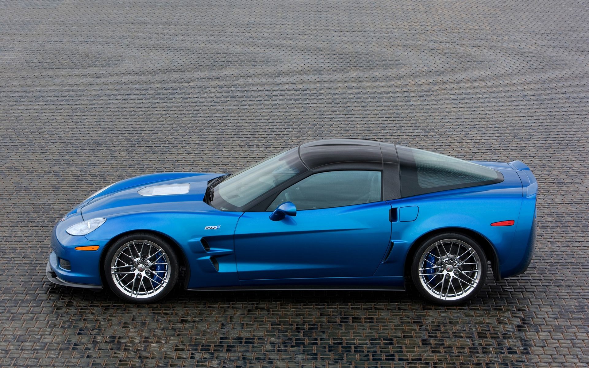 2009 Corvette ZR1 Pictures