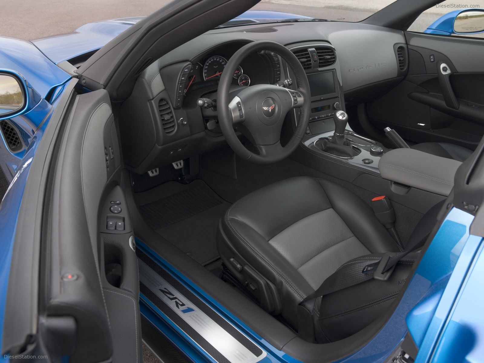 2009 Corvette ZR1 Pictures
