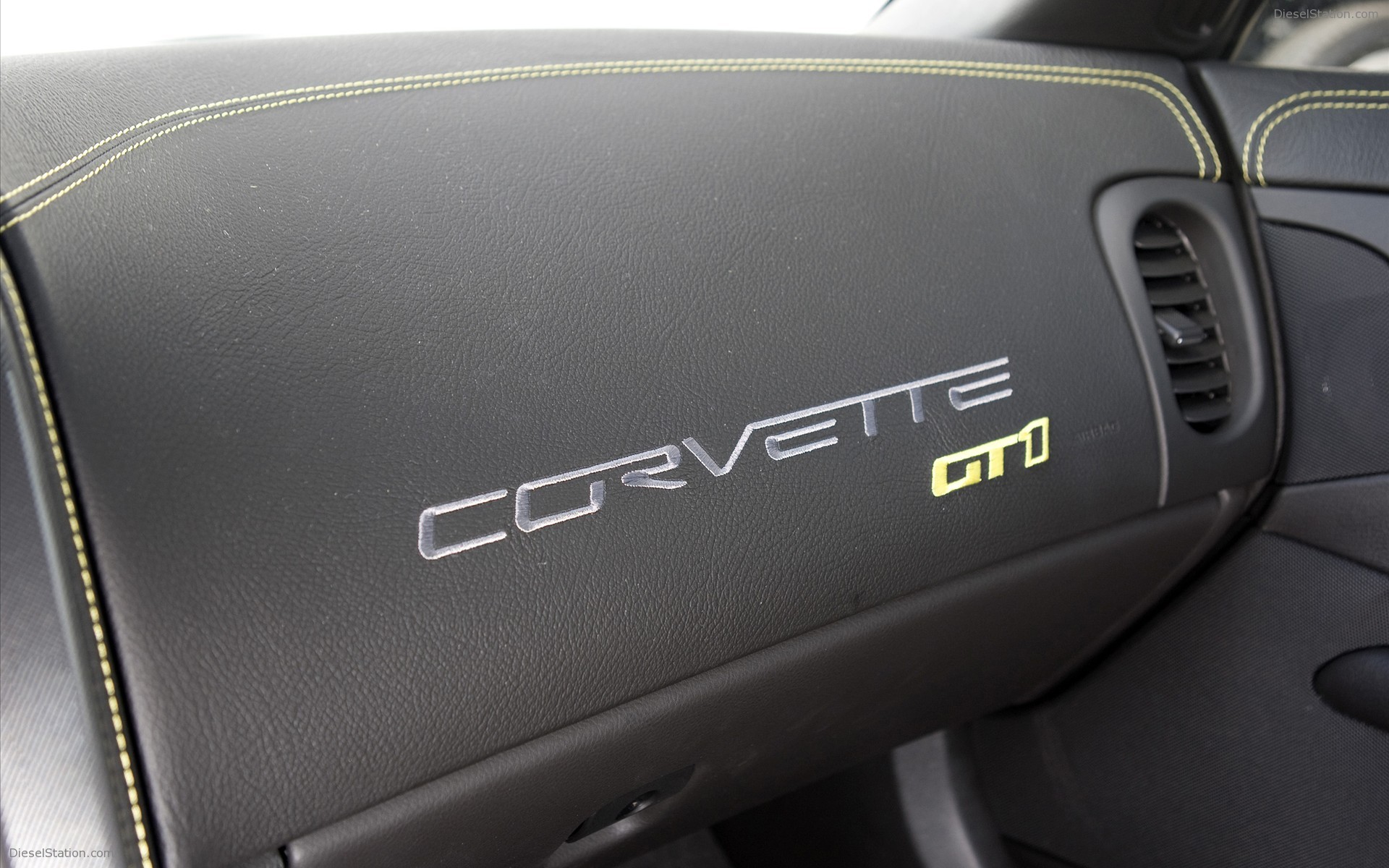 2009 Chevrolet Corvette GT1 Championship Edition 2009 Chevrolet Corvette GT1 Championship Edition