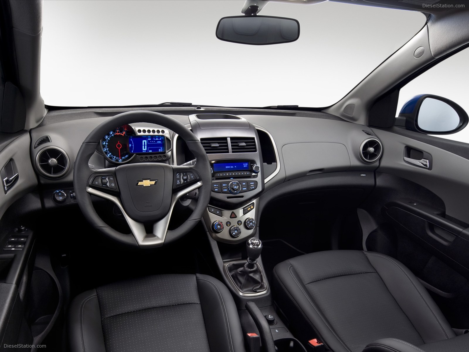 Chevrolet Aveo HB5 2012