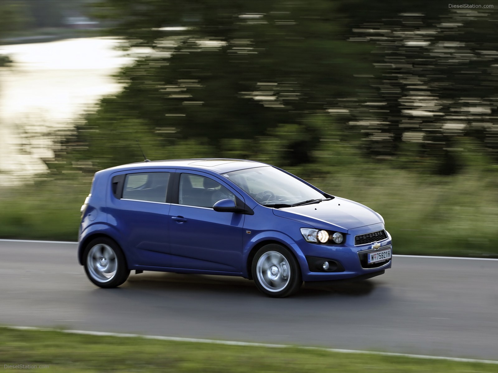 Chevrolet Aveo HB5 2012
