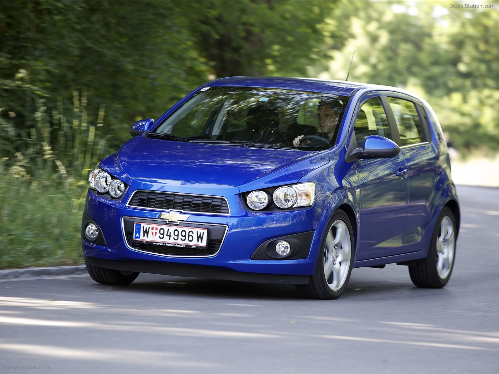 Chevrolet Aveo HB5 2012