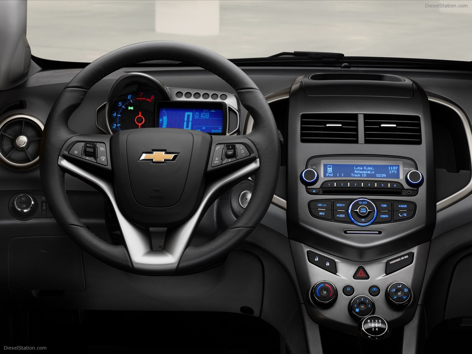 Chevrolet Aveo Hatchback 2011