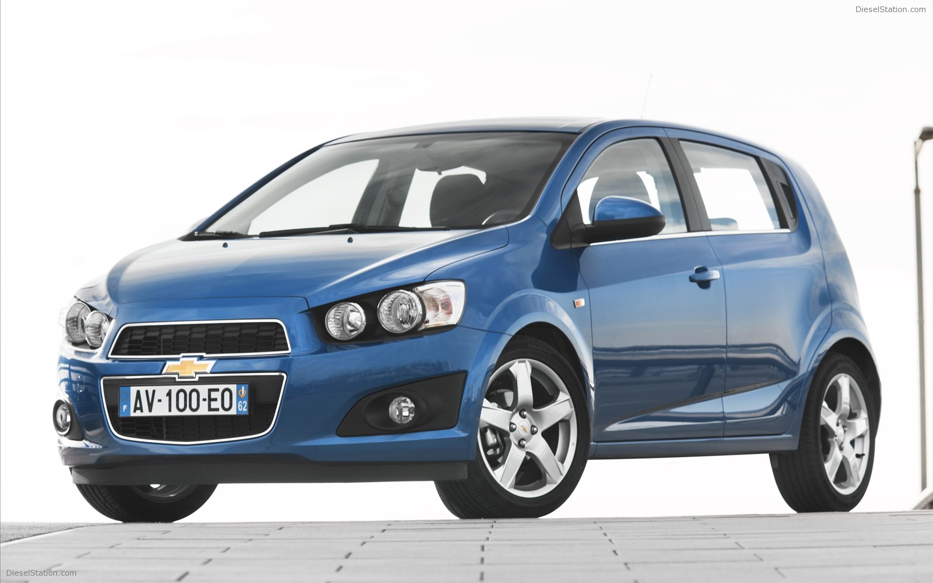 Chevrolet Aveo Hatchback 2011