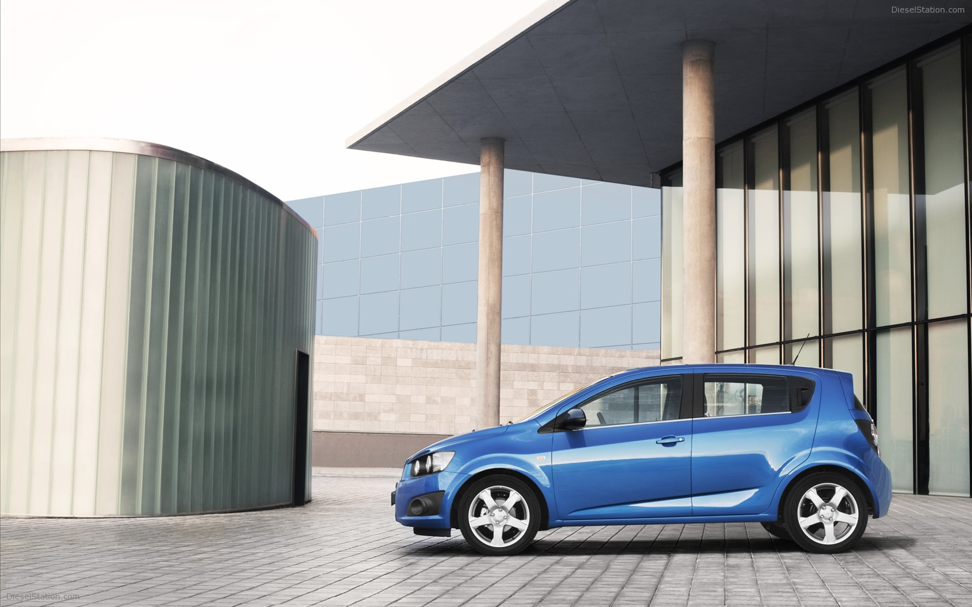 Chevrolet Aveo Hatchback 2011