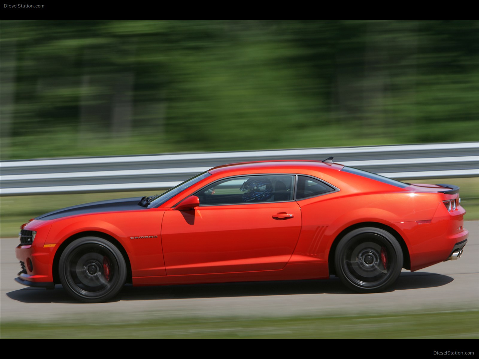 Chevrolet Camaro 1LE 2013