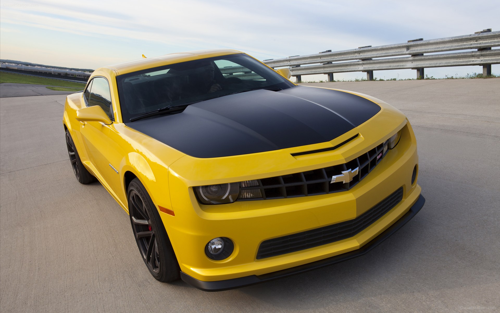 Chevrolet Camaro 1LE 2013