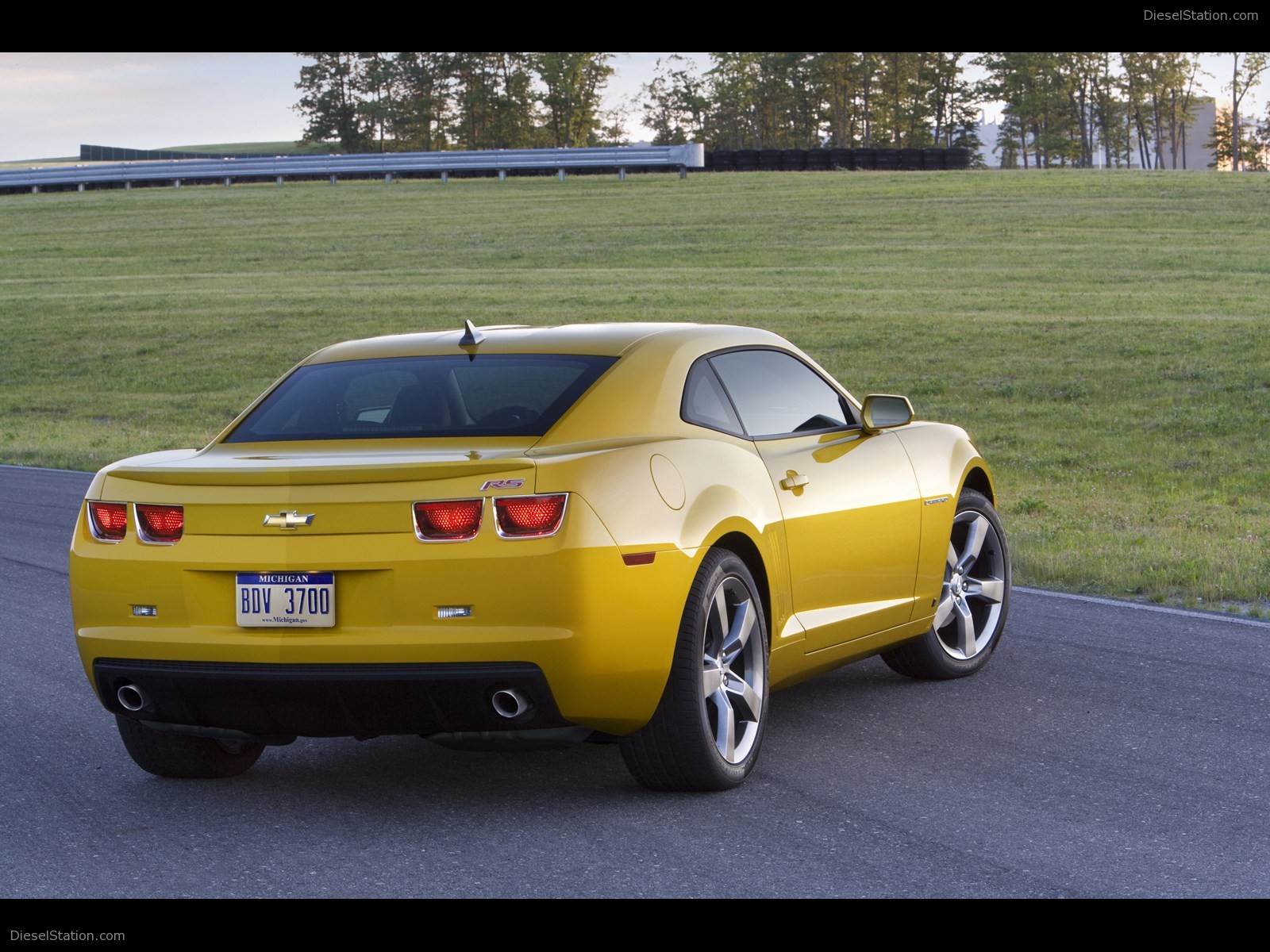 Chevrolet Camaro 2010