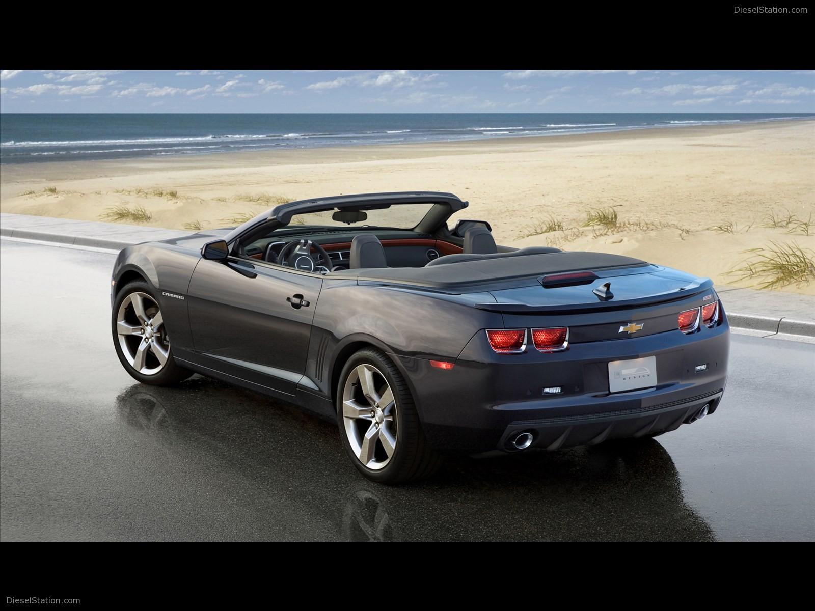 Chevrolet Camaro Convertible 2011