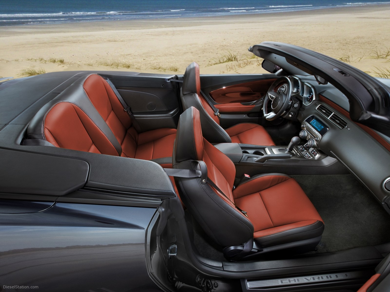 Chevrolet Camaro Convertible 2011