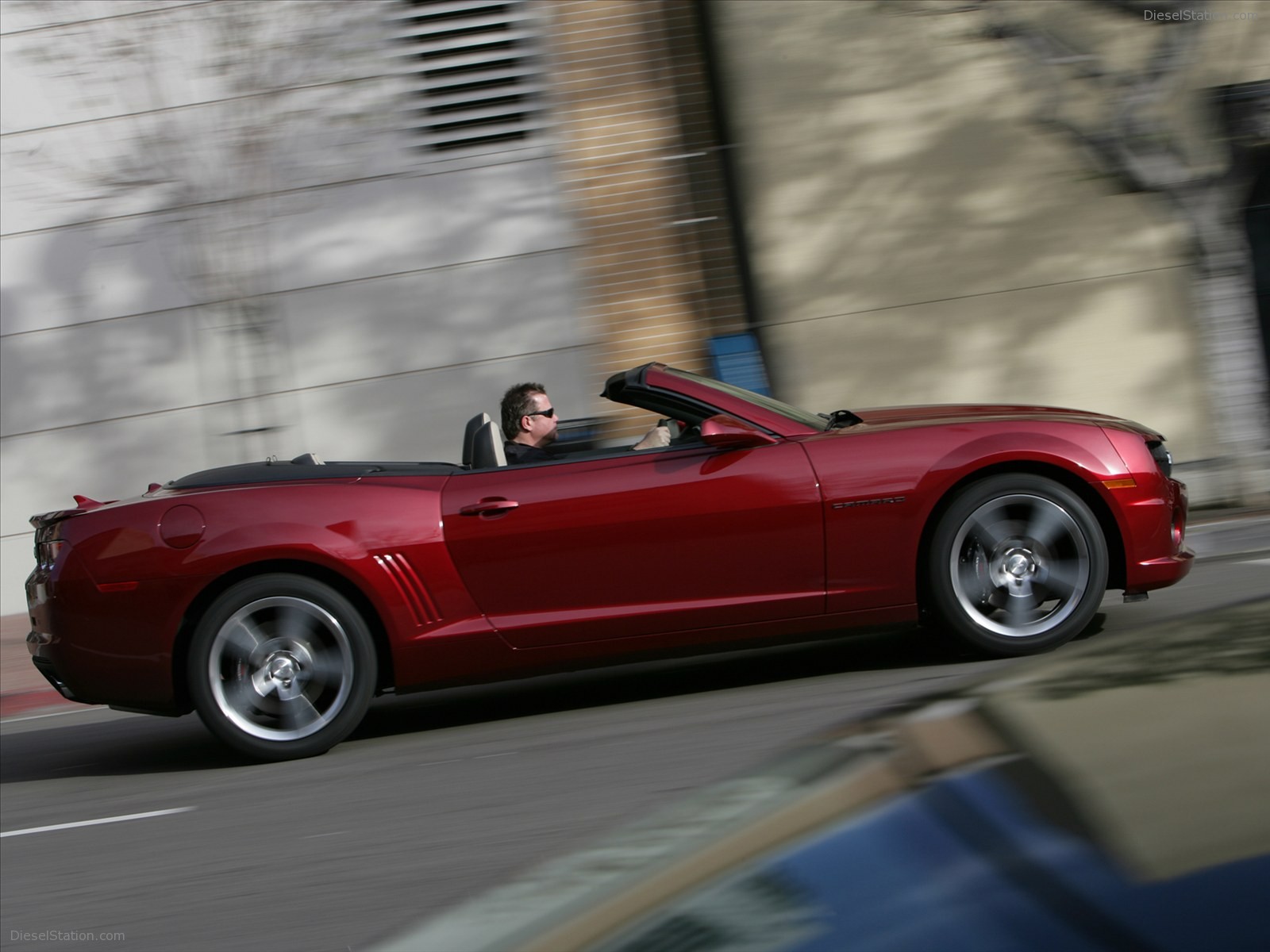 Chevrolet Camaro Convertible 2011