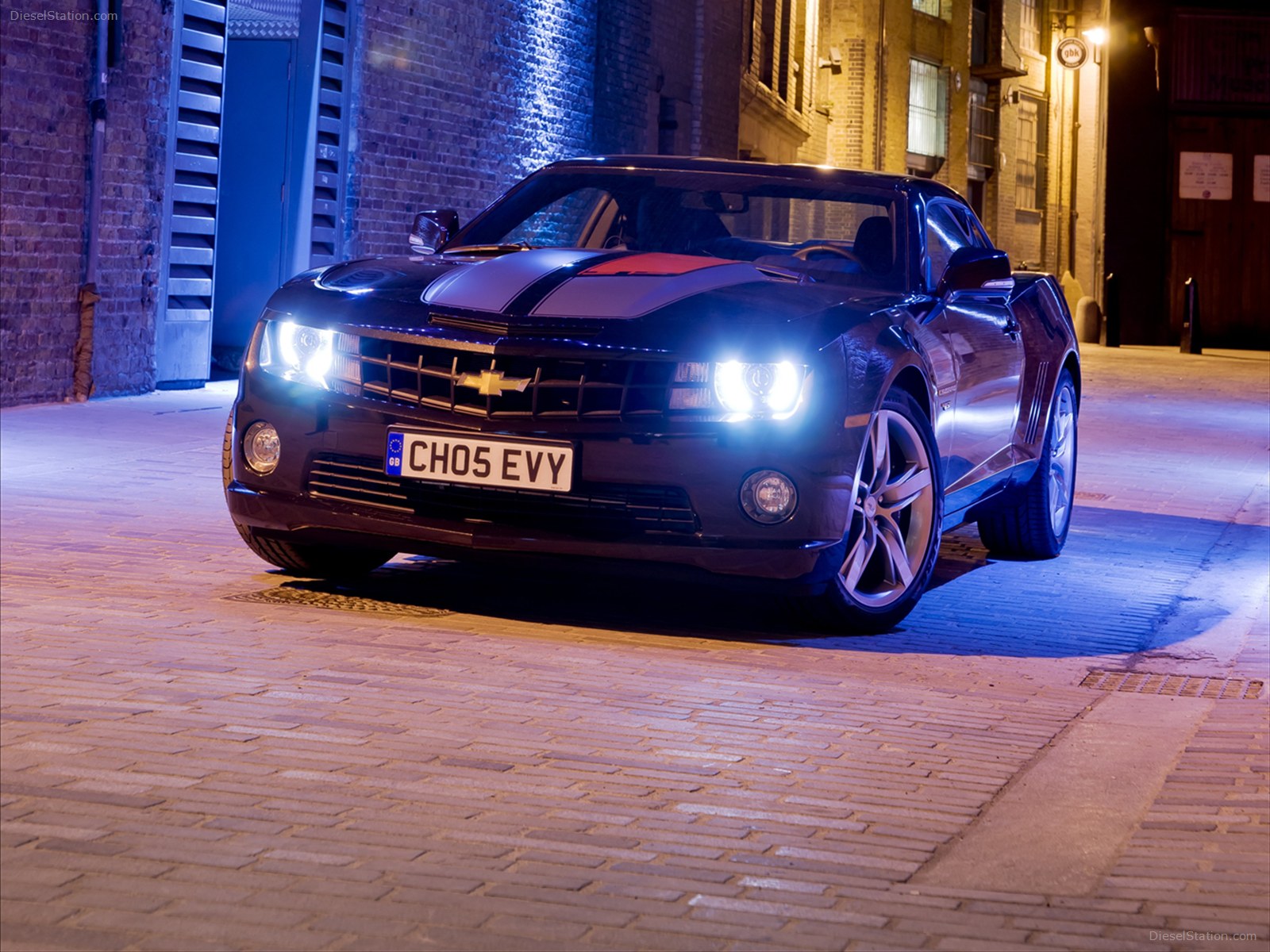 Chevrolet Camaro 2012