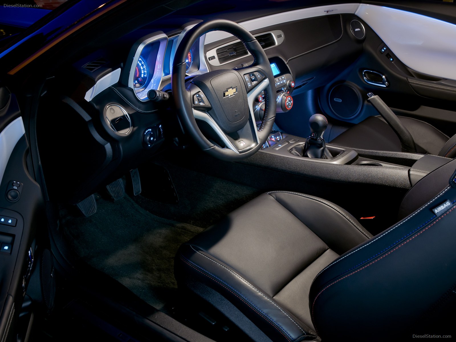 Chevrolet Camaro 2012