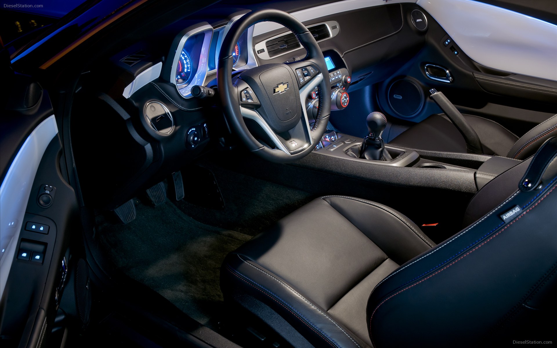Chevrolet Camaro 2012