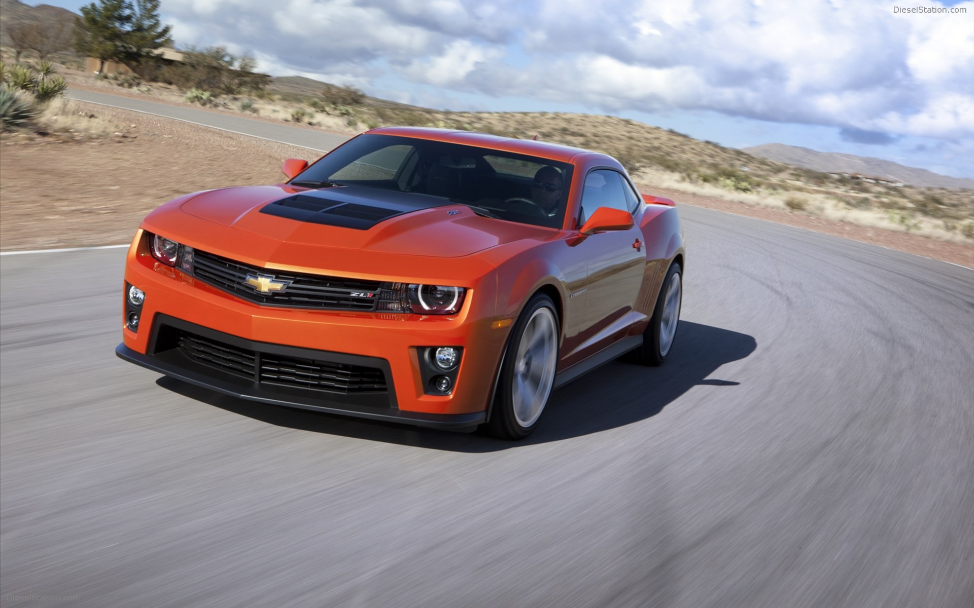 Chevrolet Camaro ZL1 2012