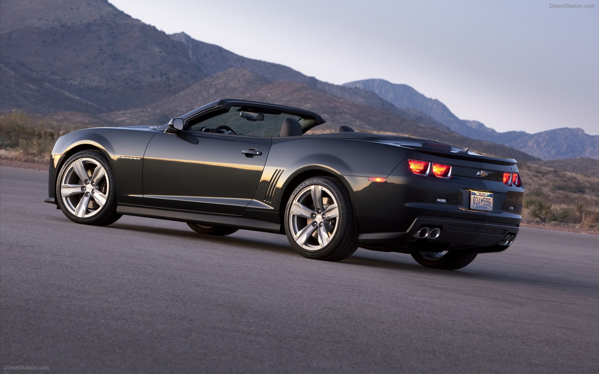 Chevrolet Camaro ZL1 Convertible 2013