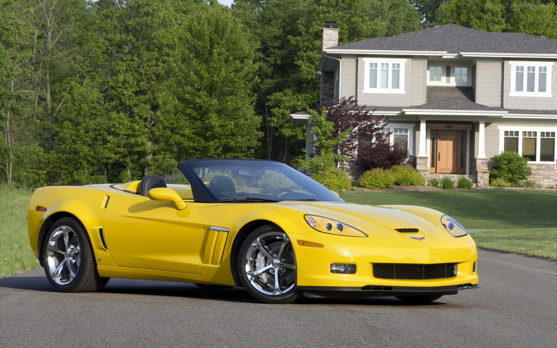 More Pics : 2010 Chevrolet Corvette Grand Sport More Pics : 2010 Chevrolet Corvette Grand Sport