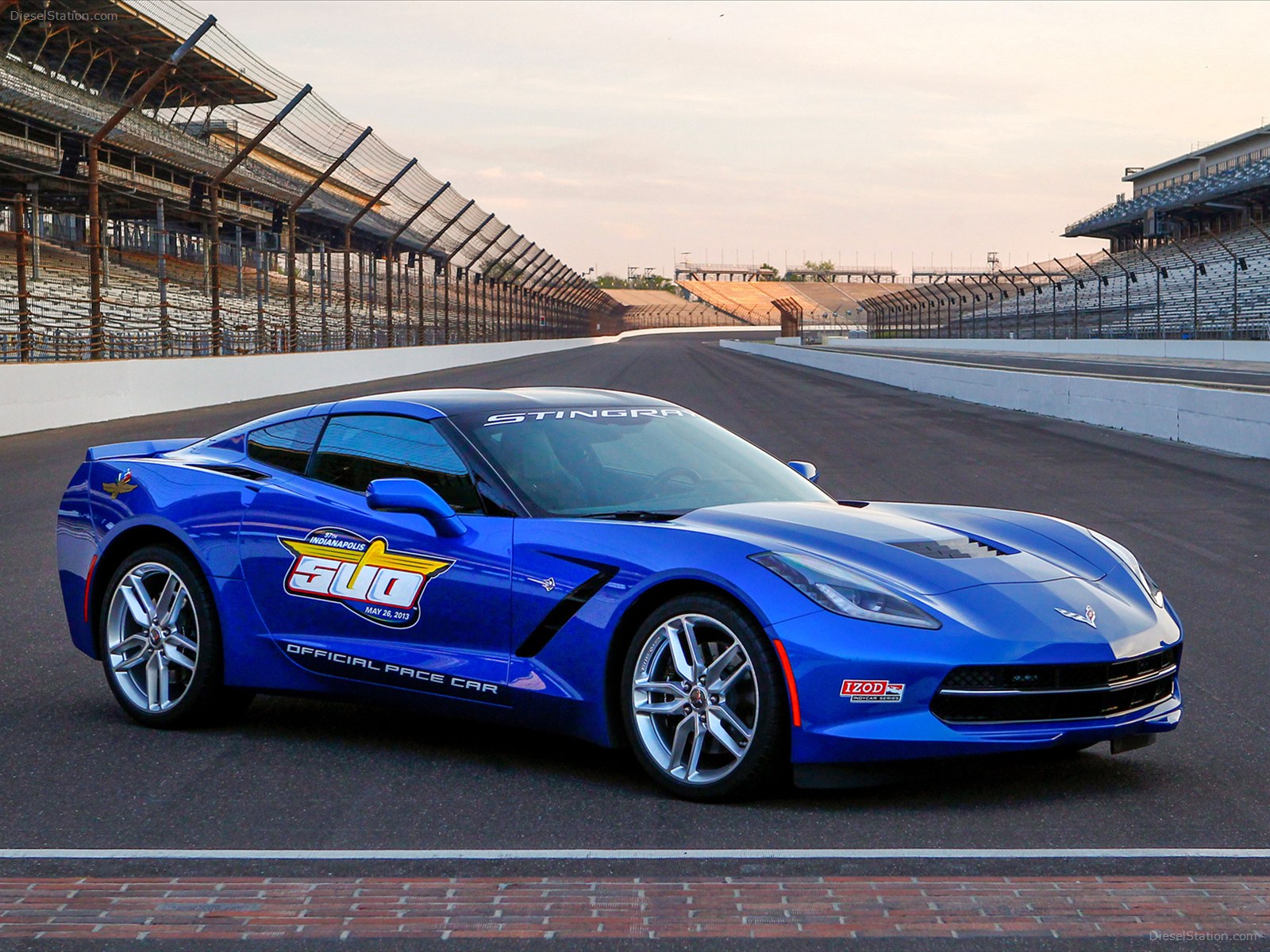 Chevrolet Corvette Stingray Indy 500 Pace Car 2014