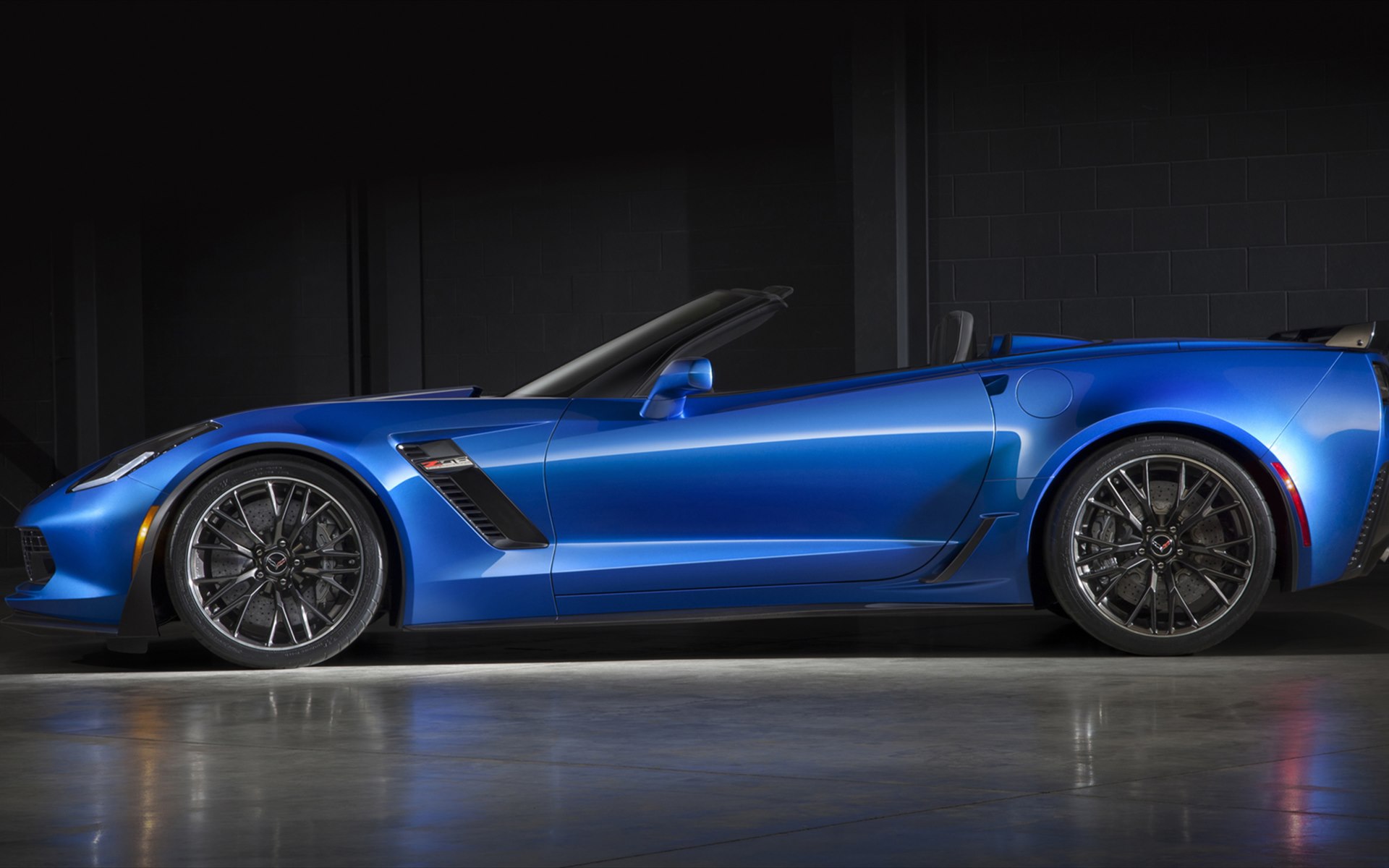 Chevrolet Corvette Z06 Convertible 2015 Chevrolet Corvette Z06 Convertible 2015