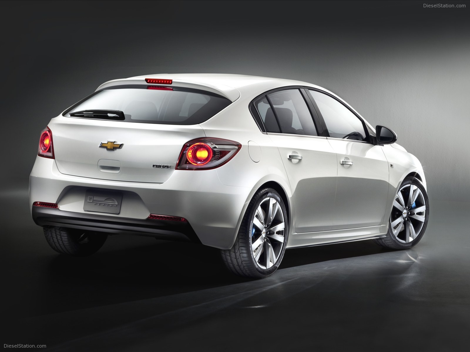Chevrolet Cruze Hatchback 2012