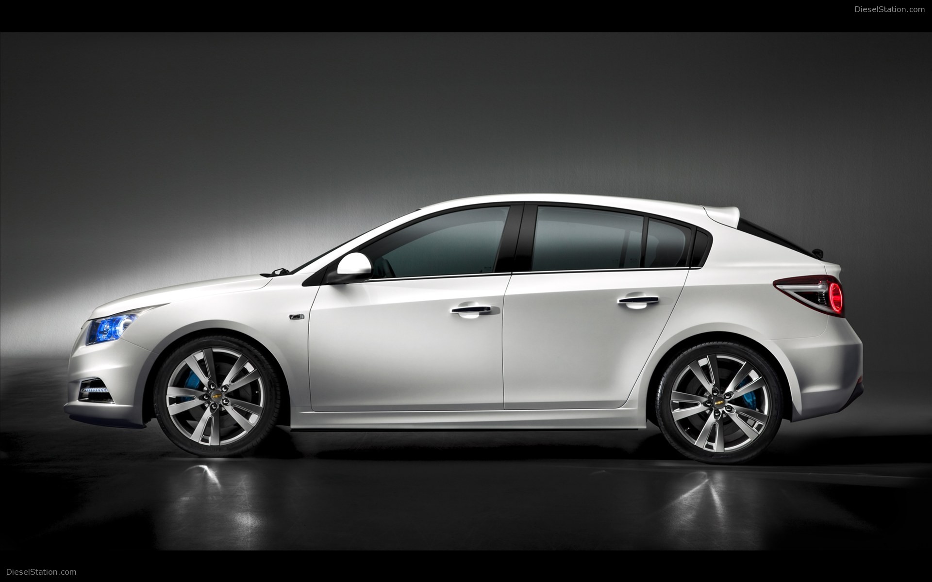 Chevrolet Cruze Hatchback 2012