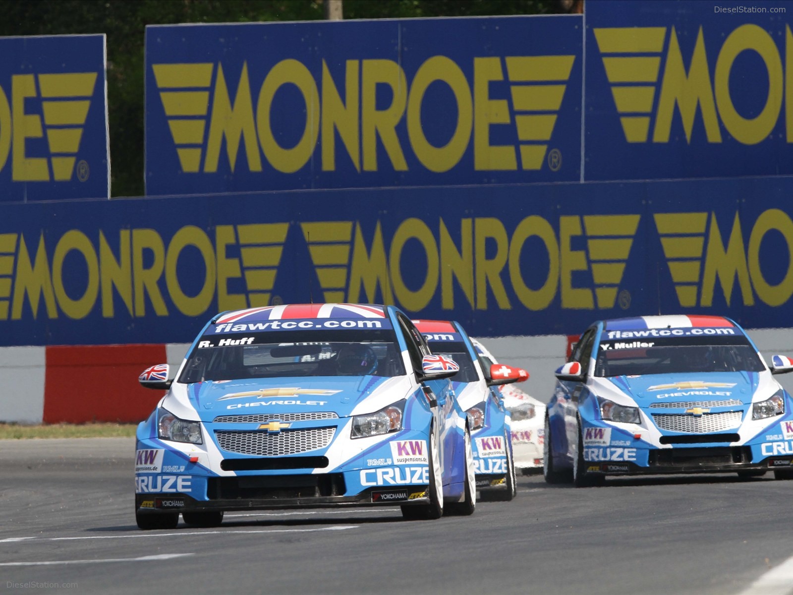 Chevrolet Cruze Shines In Belgium 2011