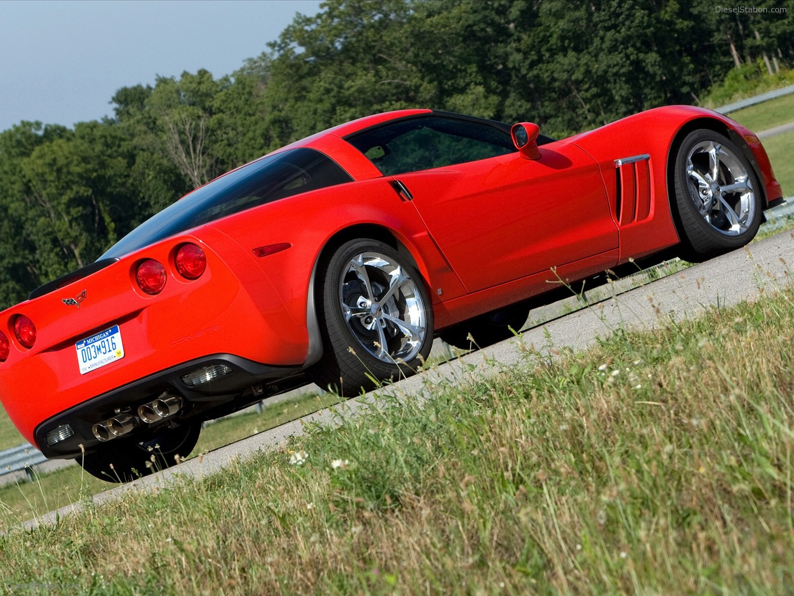 Chevrolet Corvette Grand Sport 2011