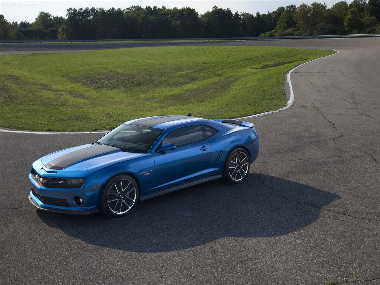 Chevrolet Camaro Hot Wheels Edition 2013